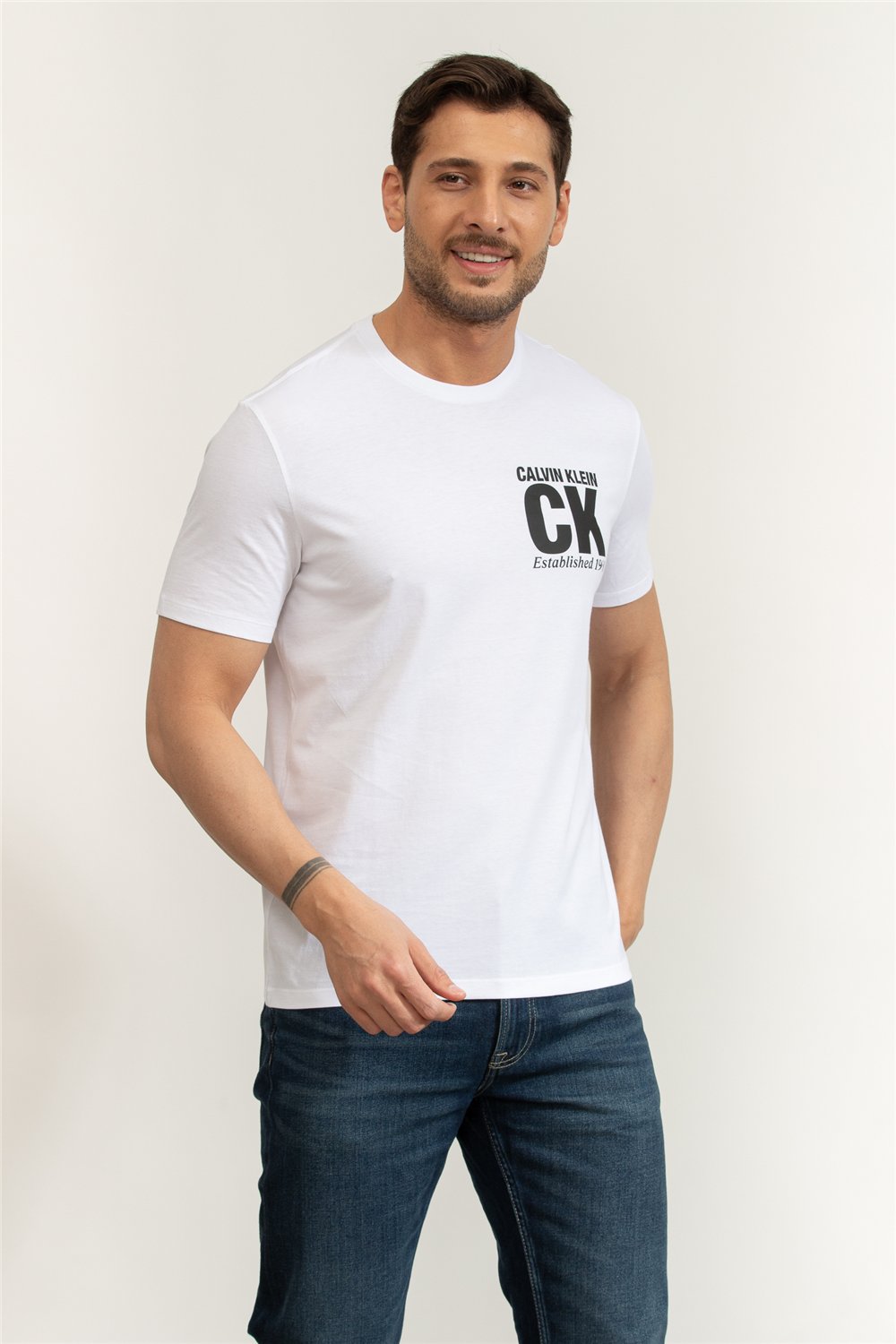 Calvin Klein SS 30S Whsl SP CK Corner Graphic Erkek Bisiklet Yaka T-Shirt