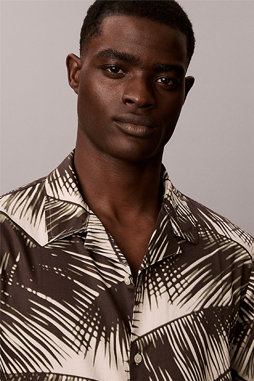 Calvin Klein S/S Button Down Erkek Bisiklet Yaka T-Shirt