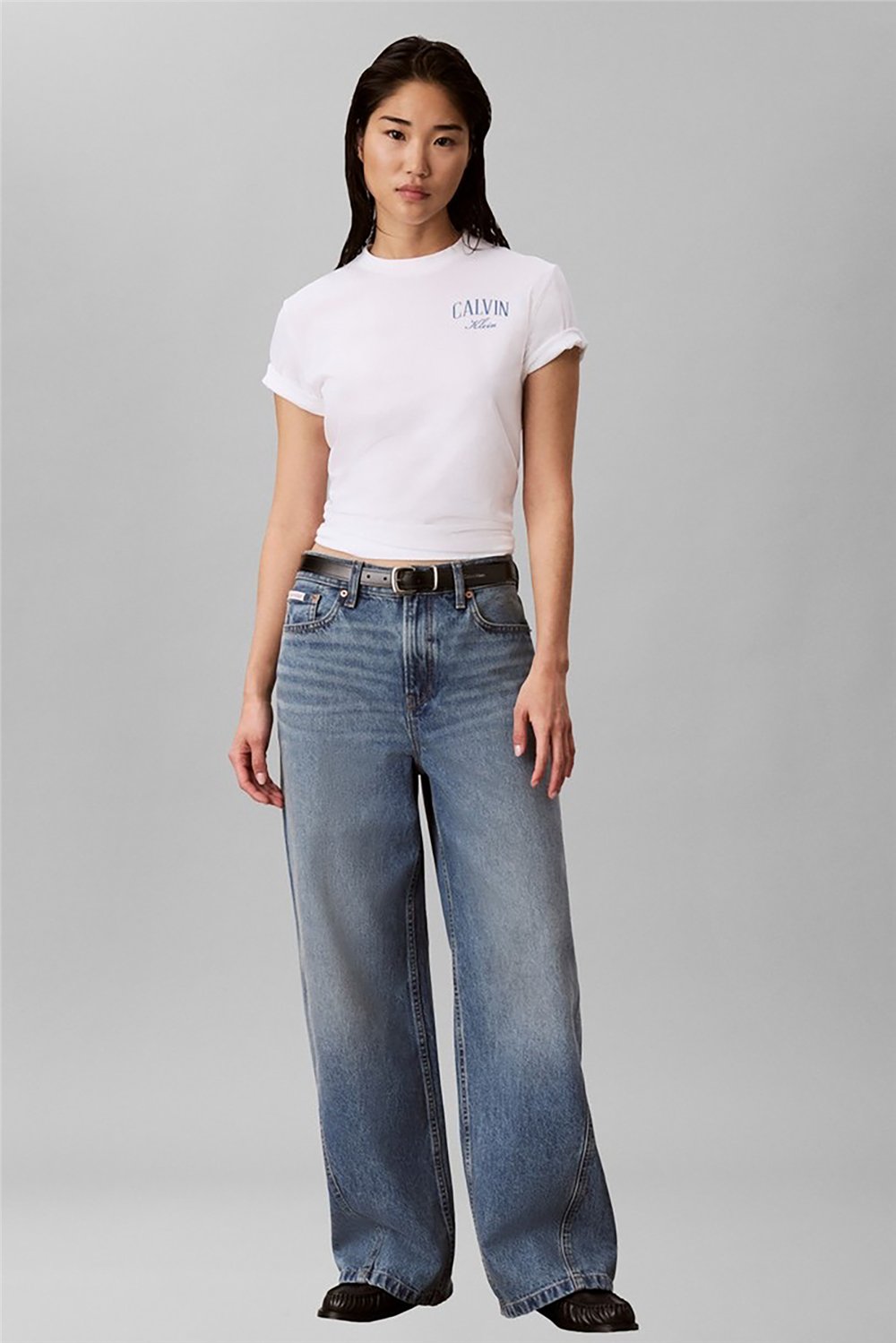 Calvin Klein Ss Classic Metallic Logo Tee Kadın Bisiklet Yaka T-Shirt Beyaz