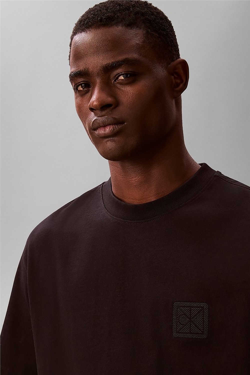 Calvin Klein Ss Rlxd 16S Embrd Twill Emblem T Erkek Bisiklet Yaka T-Shirt Siyah