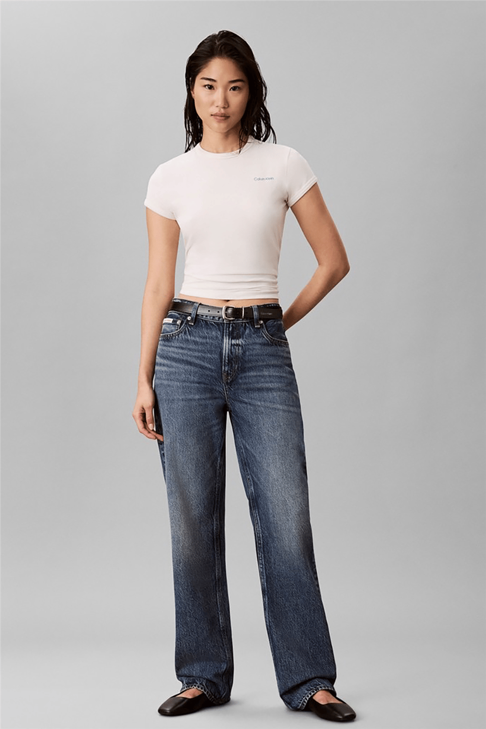 Calvin Klein Ss Slim Fit Feminine Logo Tee Kadın Bisiklet Yaka T-Shirt Beyaz