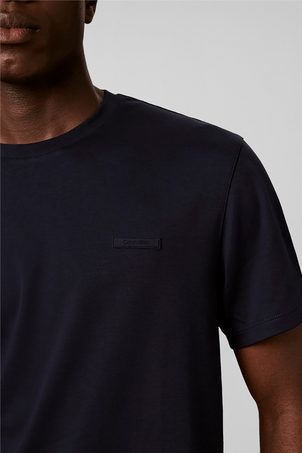 Calvin Klein Ss Slim Supima Logo Patch Tee Erkek Bisiklet Yaka T-Shirt Lacivert
