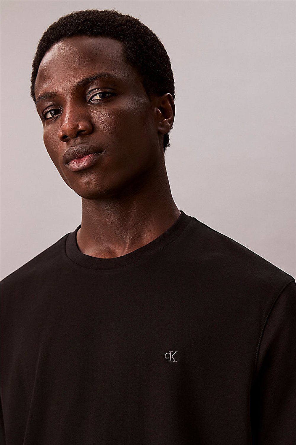 Calvin Klein Ss Supima Chest Emb Crewneck Tee Erkek Bisiklet Yaka T-Shirt Siyah