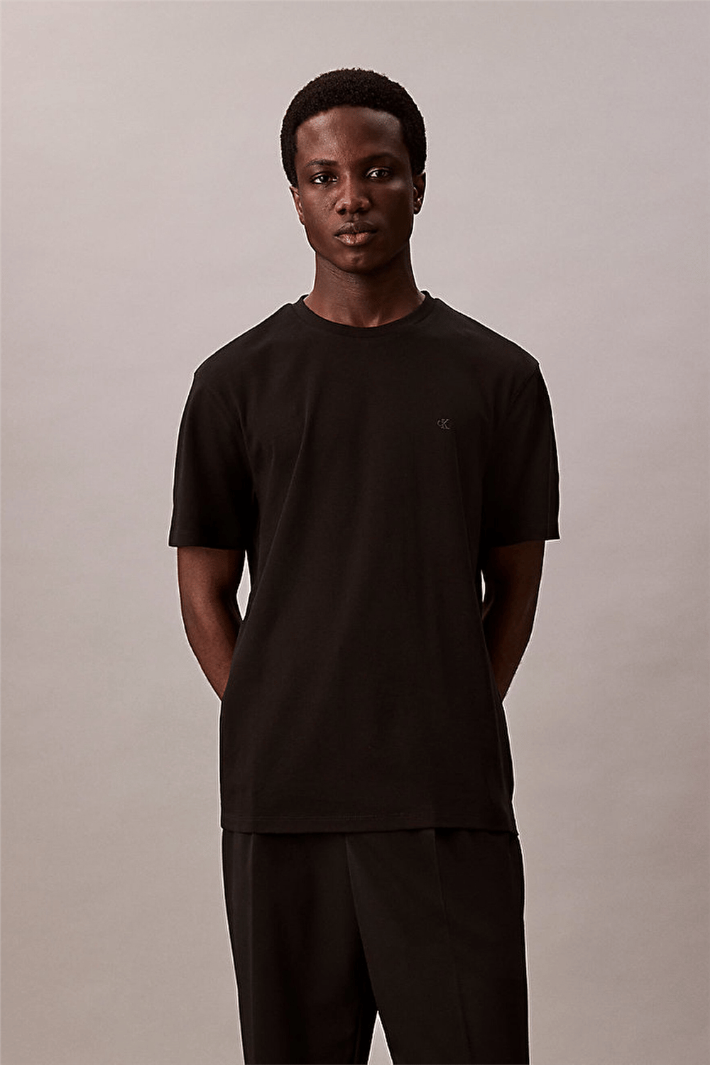 Calvin Klein Ss Supima Chest Emb Crewneck Tee Erkek Bisiklet Yaka T-Shirt Siyah