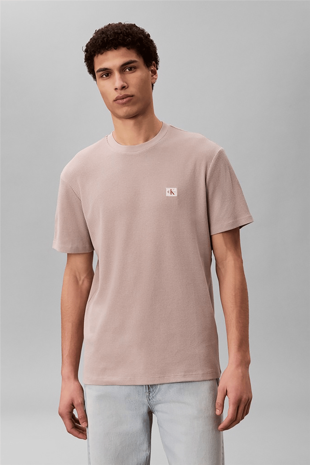 Calvin Klein Ss Waffle Badge Crewnk Tee Erkek Bisiklet Yaka T-Shirt Gri