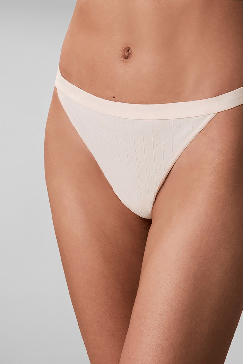 Calvin Klein String Thong Kadın Külot Beyaz