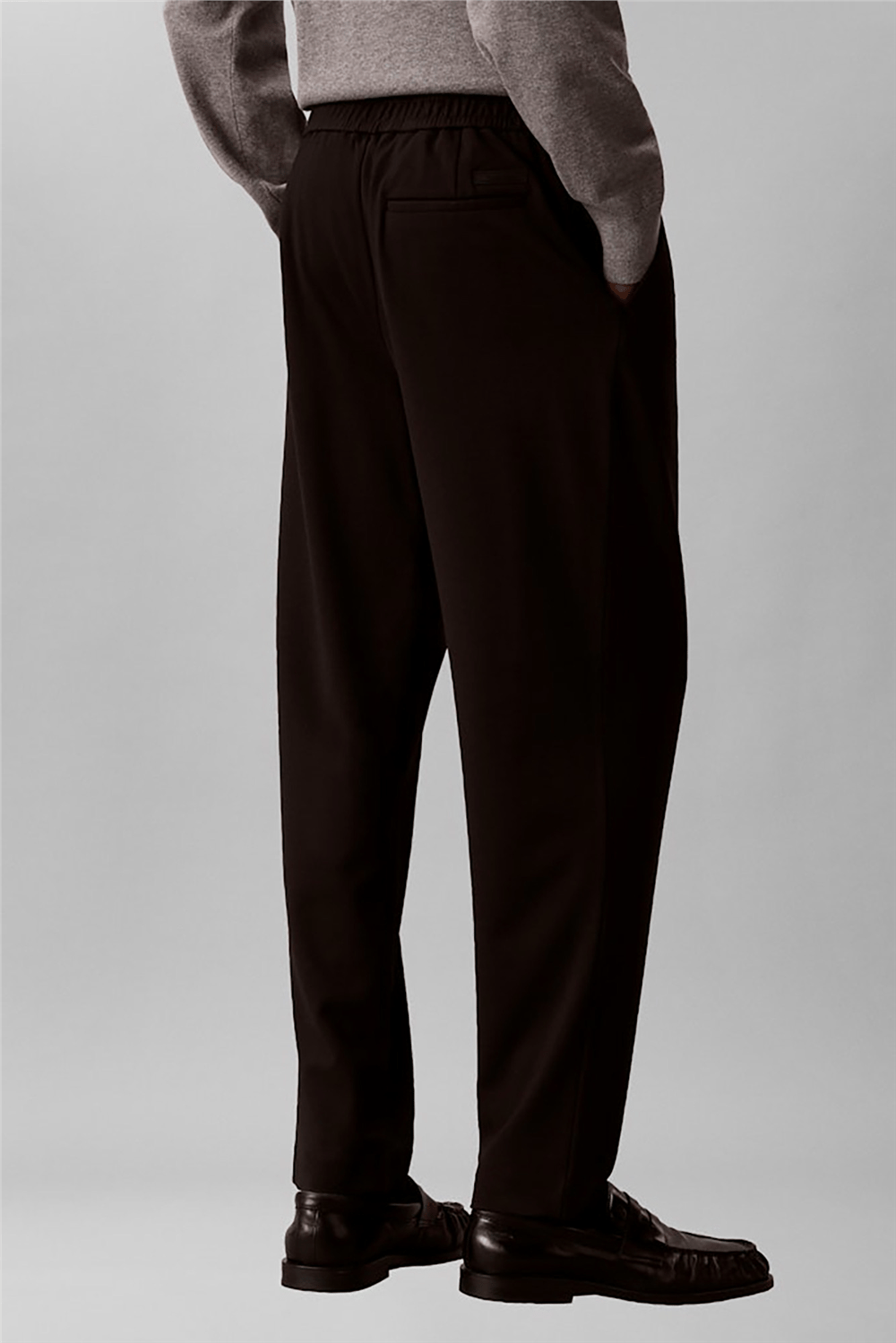 Calvin Klein Tapered Tech Knit Pleated Pant Erkek Pantolon Siyah