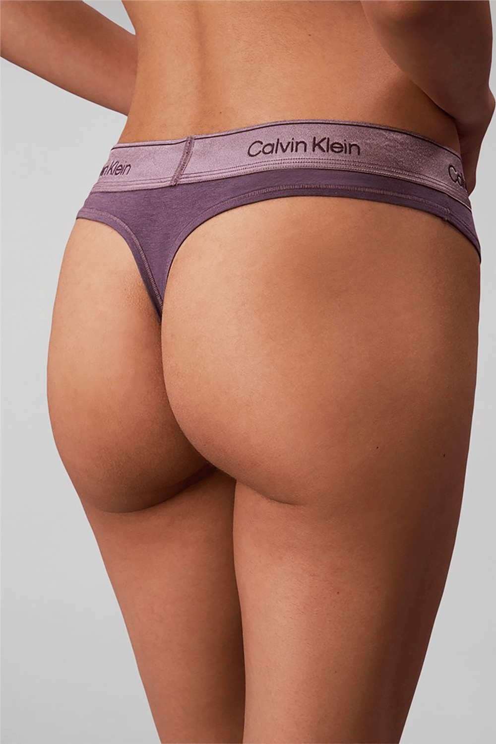 Calvin Klein Thong Kadın Külot