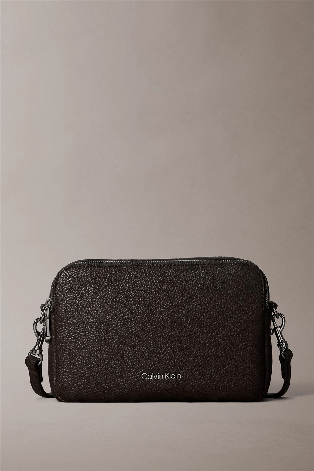 Calvin Klein Webbing 2X Strap Camera Bag Kadın Mini Omuz Çantası Kahverengi