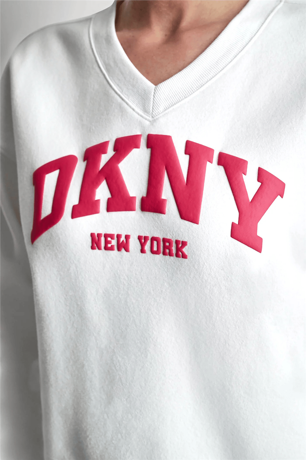 DKNY Kadın Dkny Puff Varsity Lo Bisiklet Yaka Sweatshirt