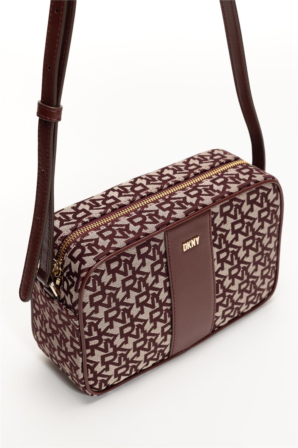 DKNY Kadın Mini Omuz Çantası