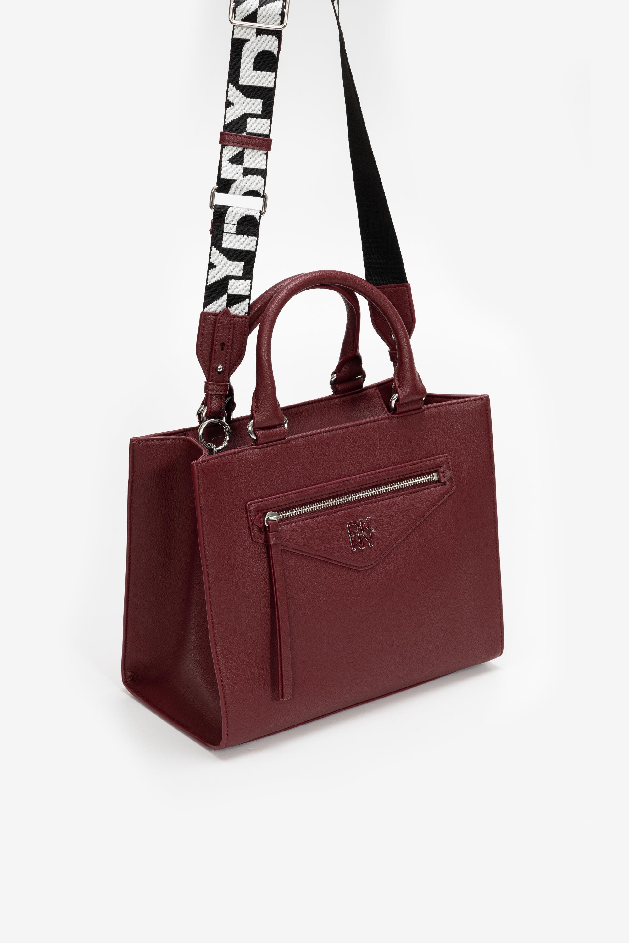 dkny-kadin-omuz-cantasi-3d1fc8.jpg