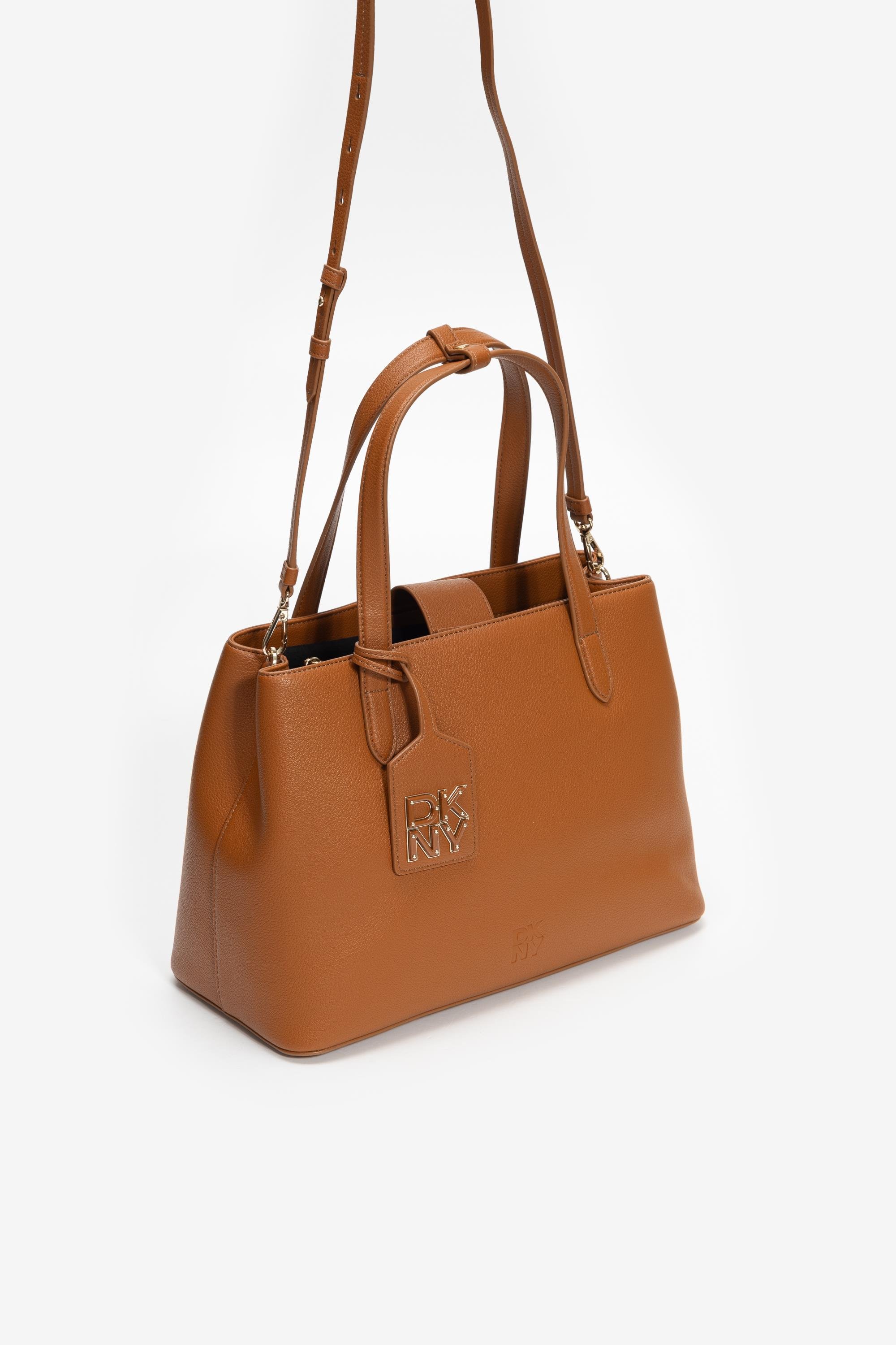 dkny-kadin-omuz-cantasi-e0b568.jpg