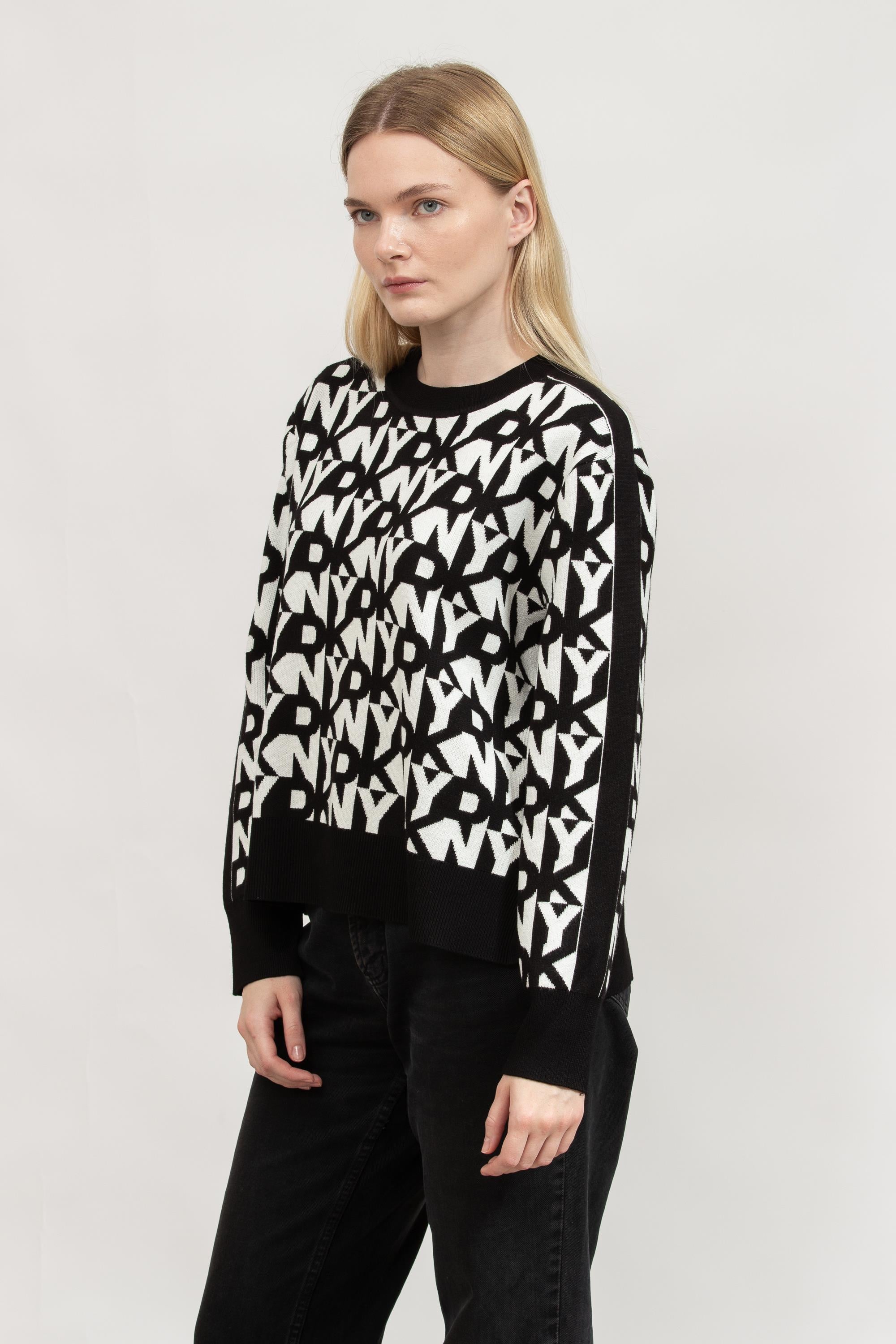 dkny-kadin-triko-7e3f20.jpg