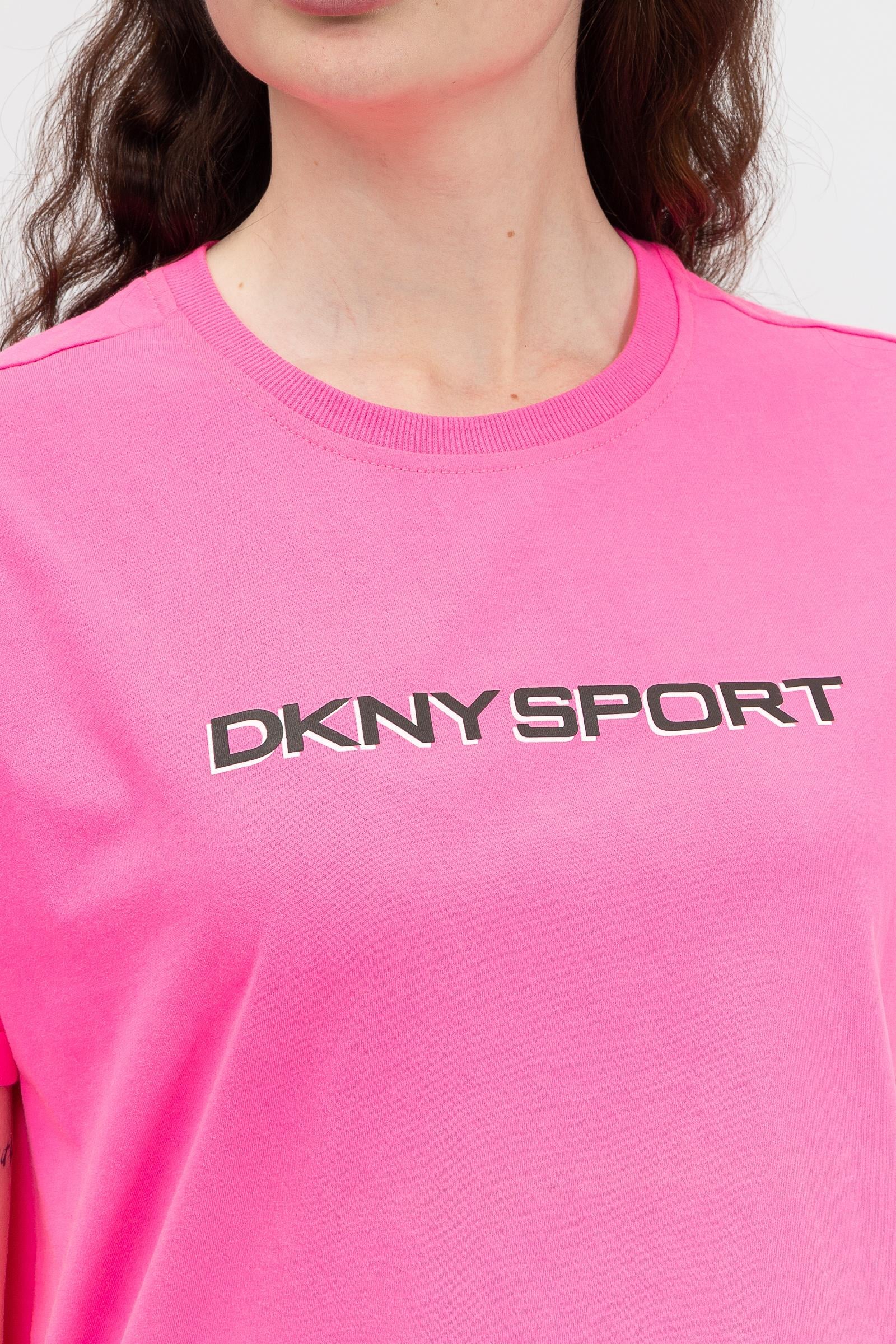 DKNY Layered Shadow Logo Kadın Bisiklet Yaka TShirt