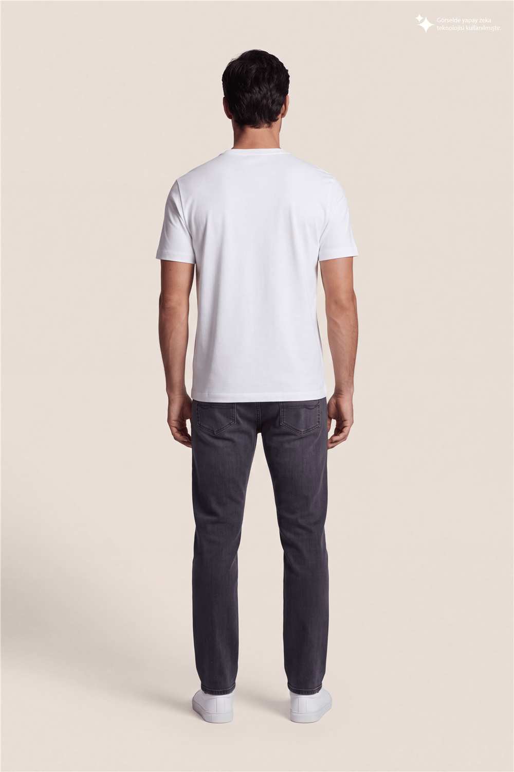 DKNY Silicone Logo Patch Tee Erkek Bisiklet Yaka T-Shirt Beyaz