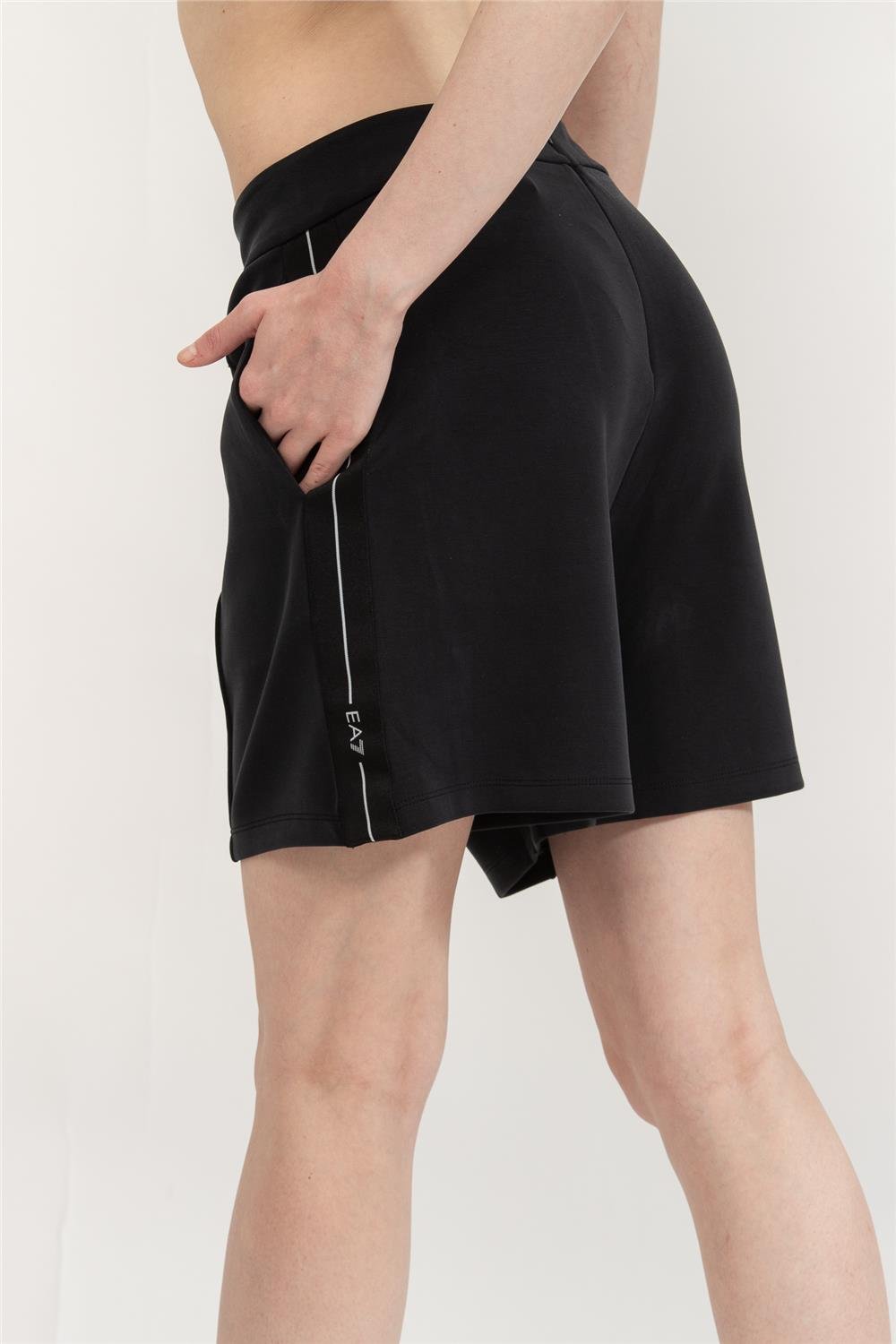EA7 Kadın Şort