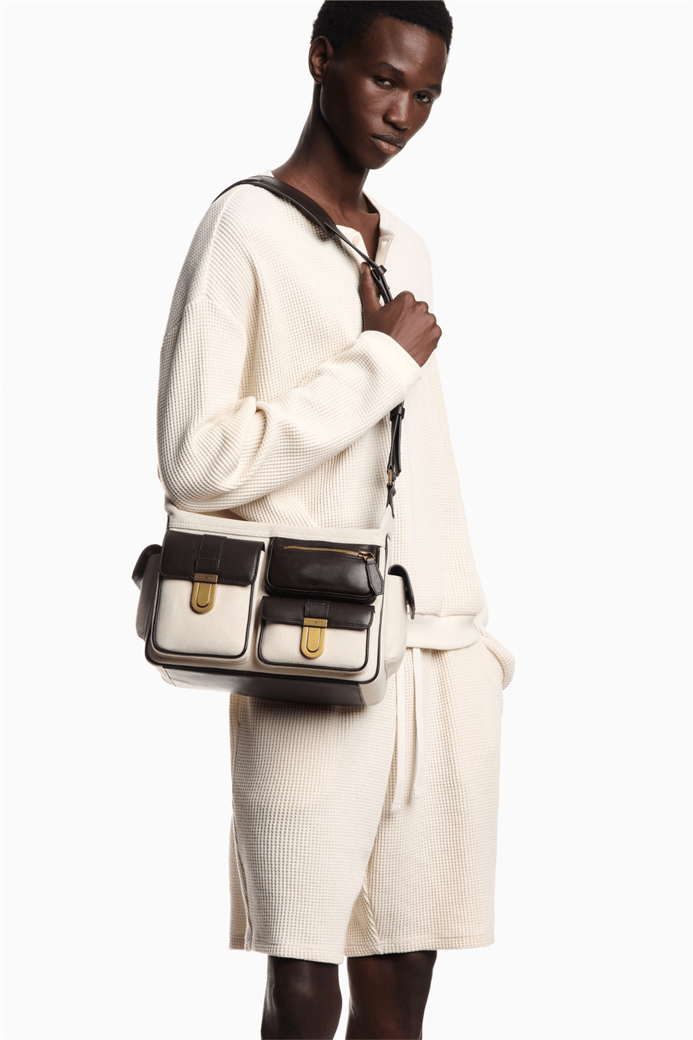 Emporio Armani Erkek Bermuda Şort