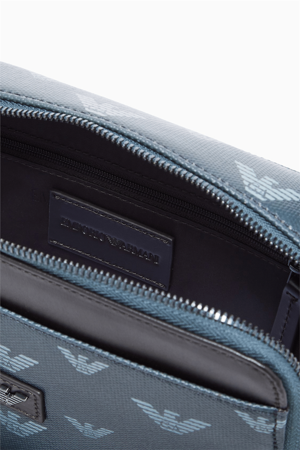 Emporio Armani Erkek El Çantası Mavi