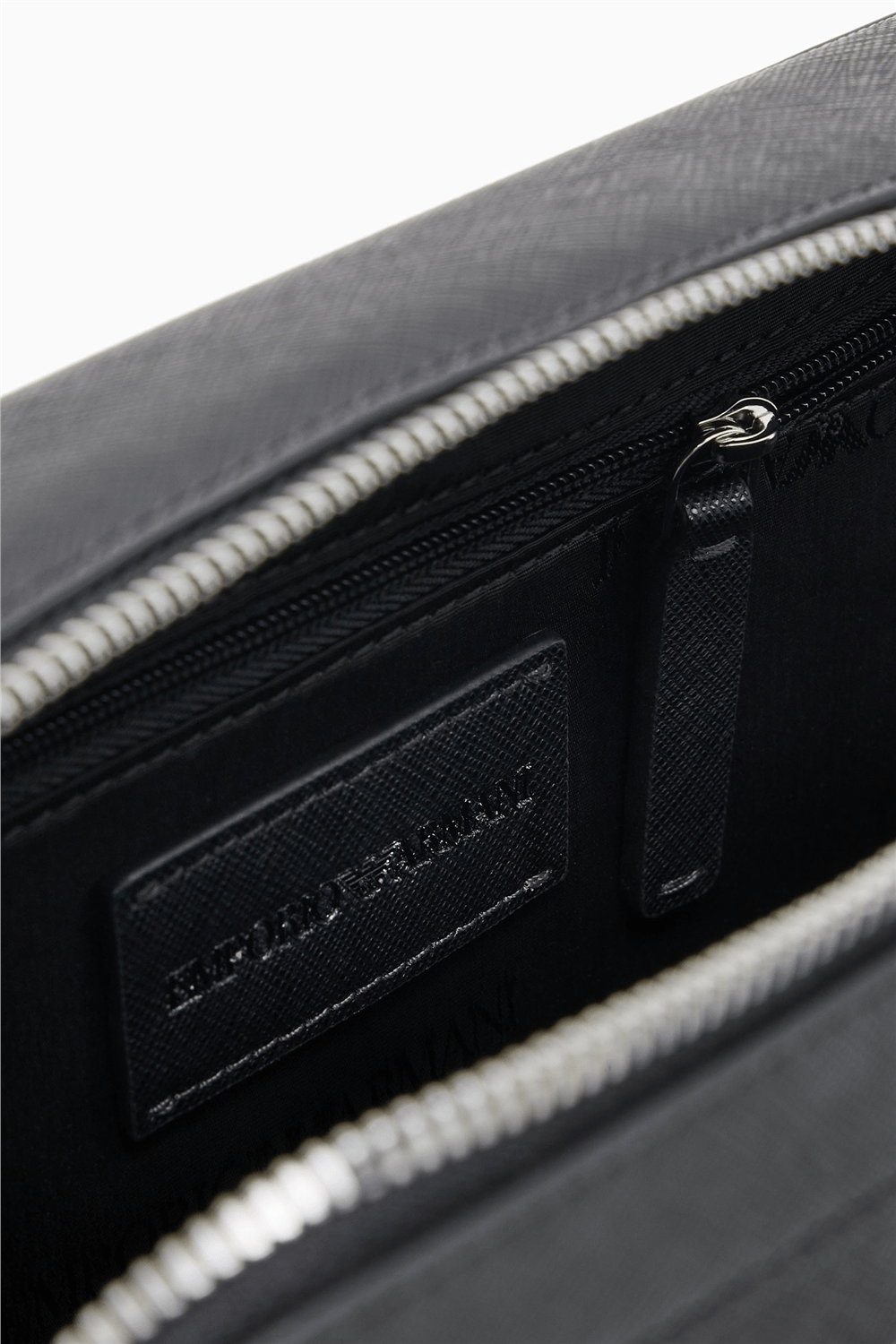 Emporio Armani Erkek El Çantası Siyah