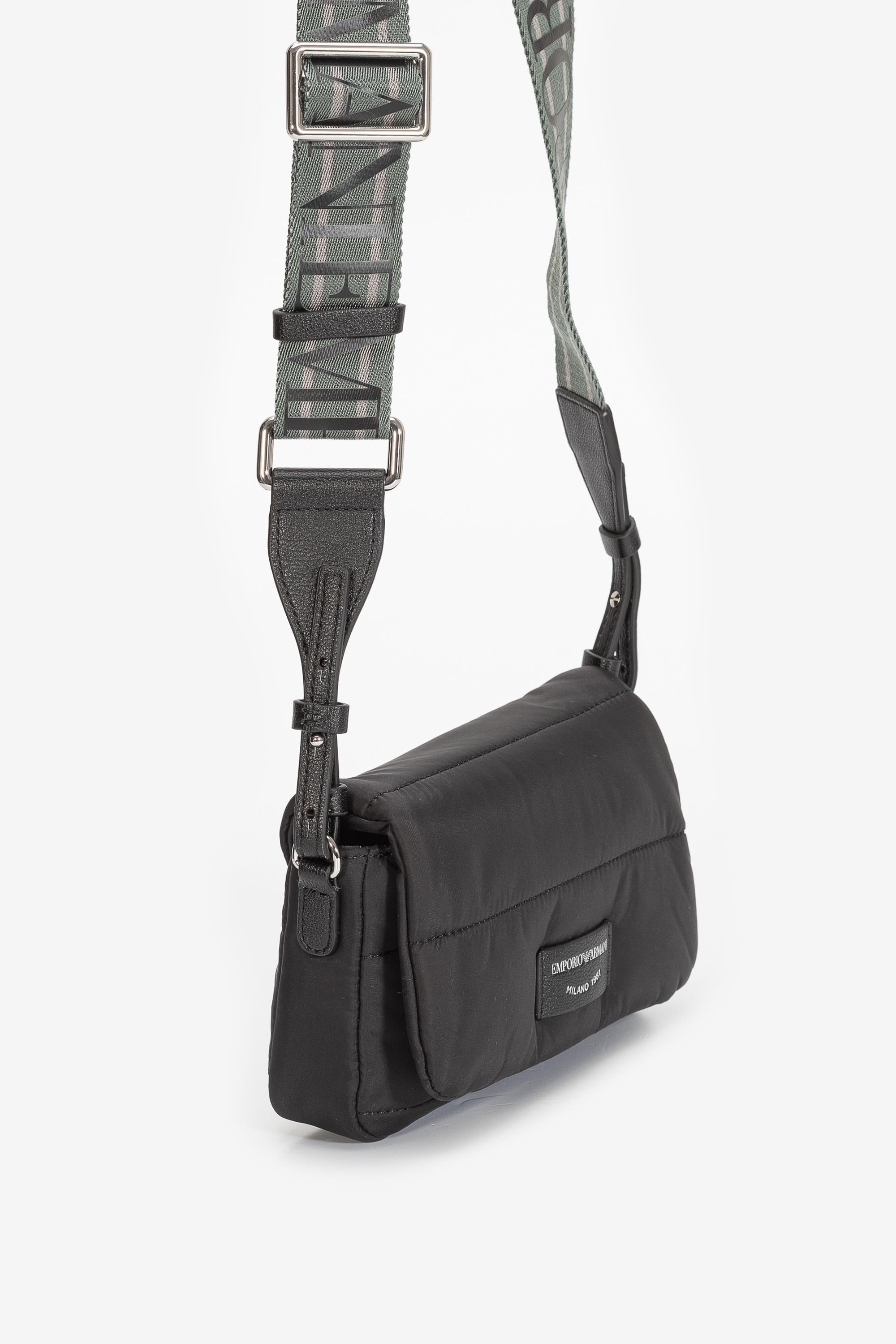 Emporio Armani Kadın Mini Omuz Çantası
