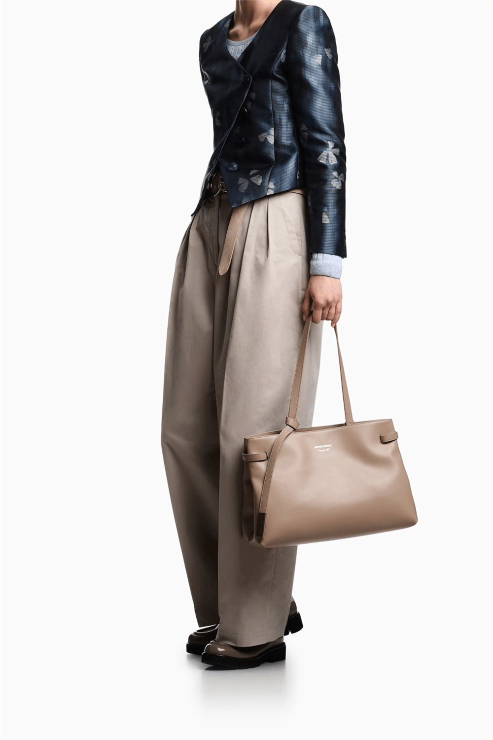 Emporio Armani Kadın Mini Omuz Çantası Vizon