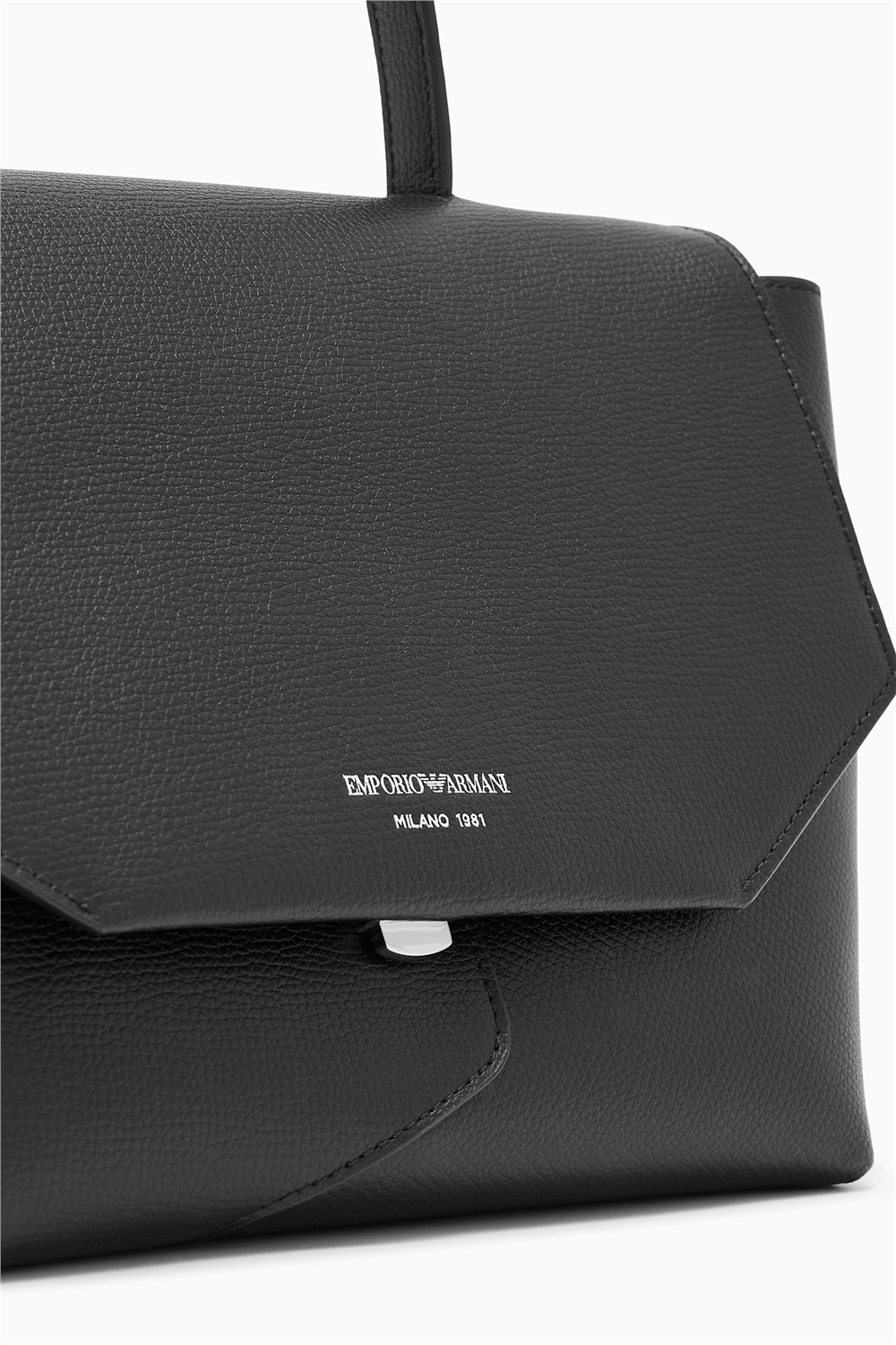 Emporio Armani Kadın Mini Omuz Çantası Siyah