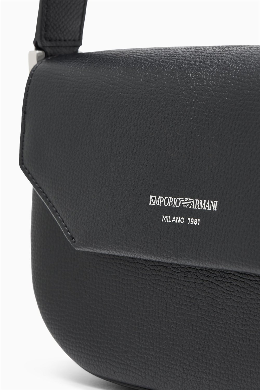 Emporio Armani Kadın Mini Omuz Çantası Siyah