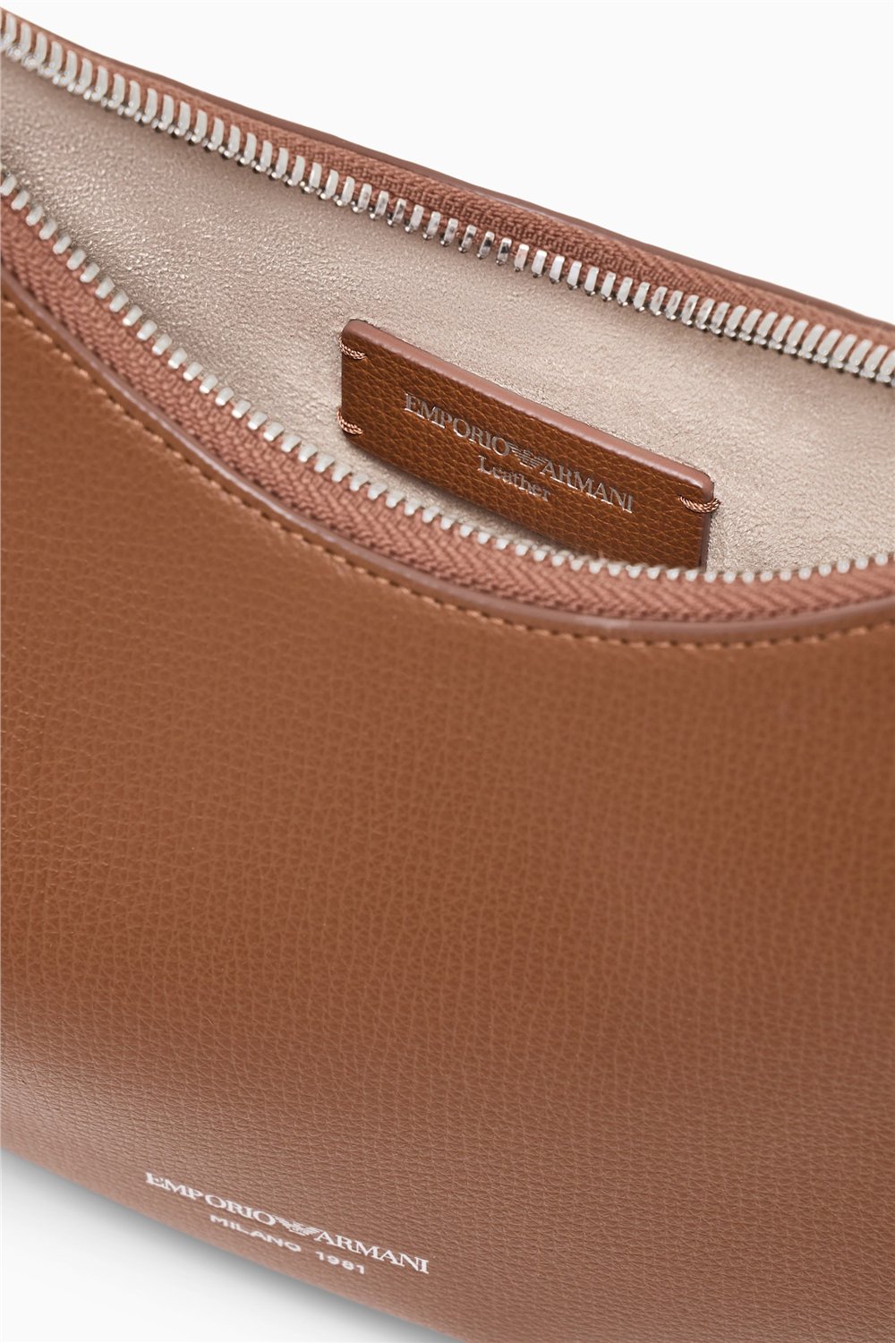Emporio Armani Kadın Mini Omuz Çantası