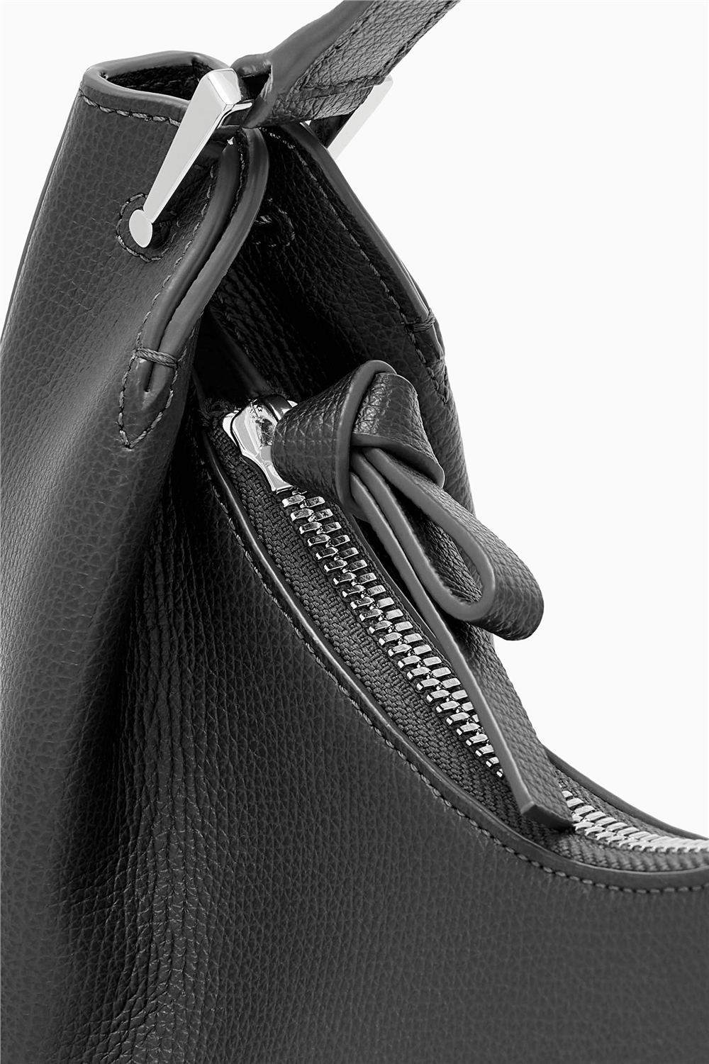 Emporio Armani Kadın Mini Omuz Çantası Siyah