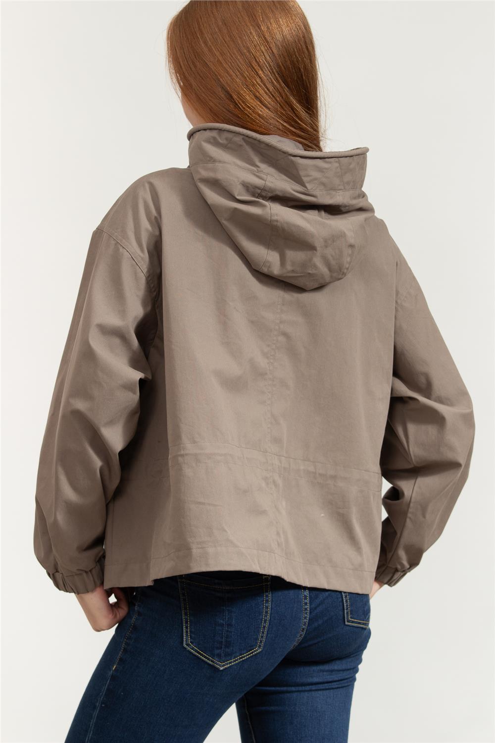 Emporio Armani Kadın Mont