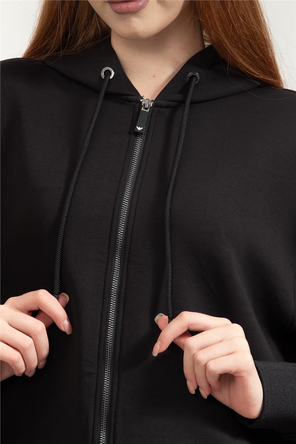 Emporio Armani Kadın Mont