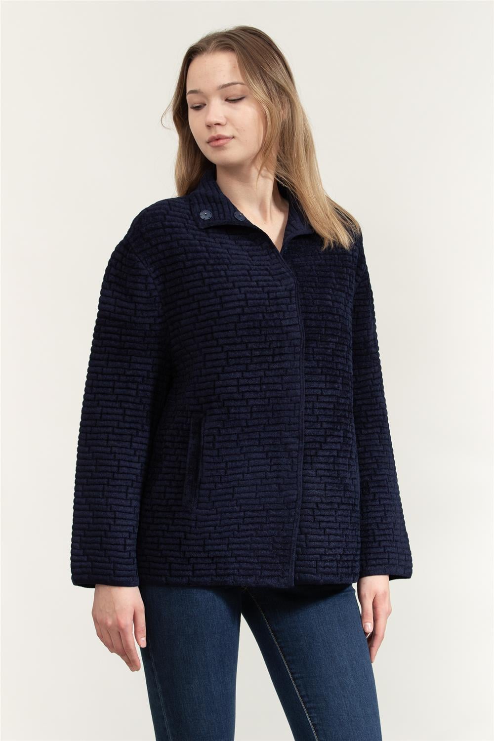 Emporio Armani Kadın Mont