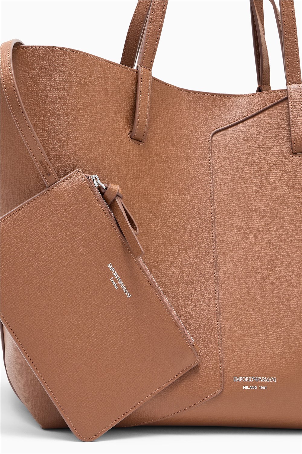 Emporio Armani Kadın Omuz Çantası
