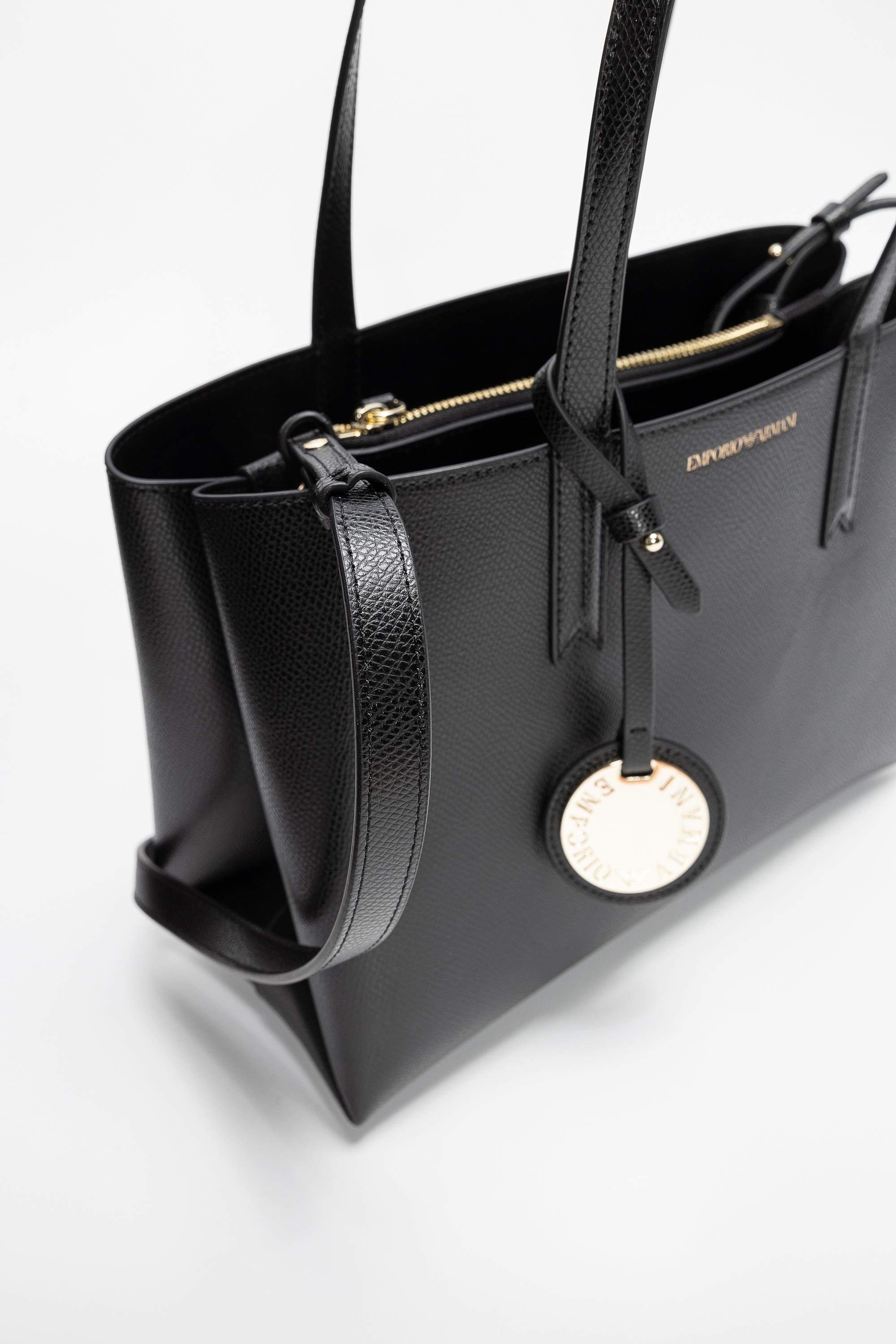 Emporio Armani Kadın Omuz Çantası