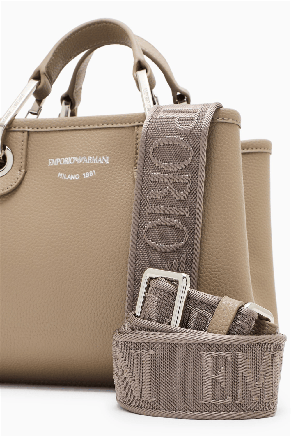 Emporio Armani Kadın Omuz Çantası Çok Renkli