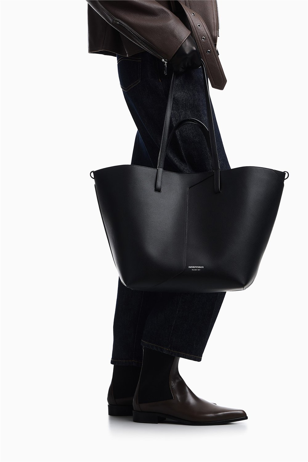 Emporio Armani Kadın Omuz Çantası Siyah