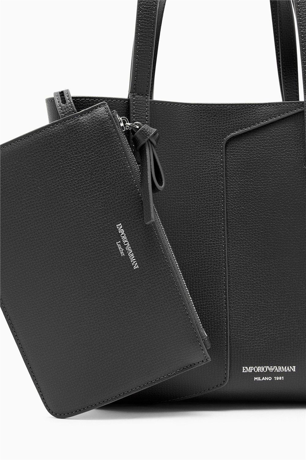 Emporio Armani Kadın Omuz Çantası Siyah