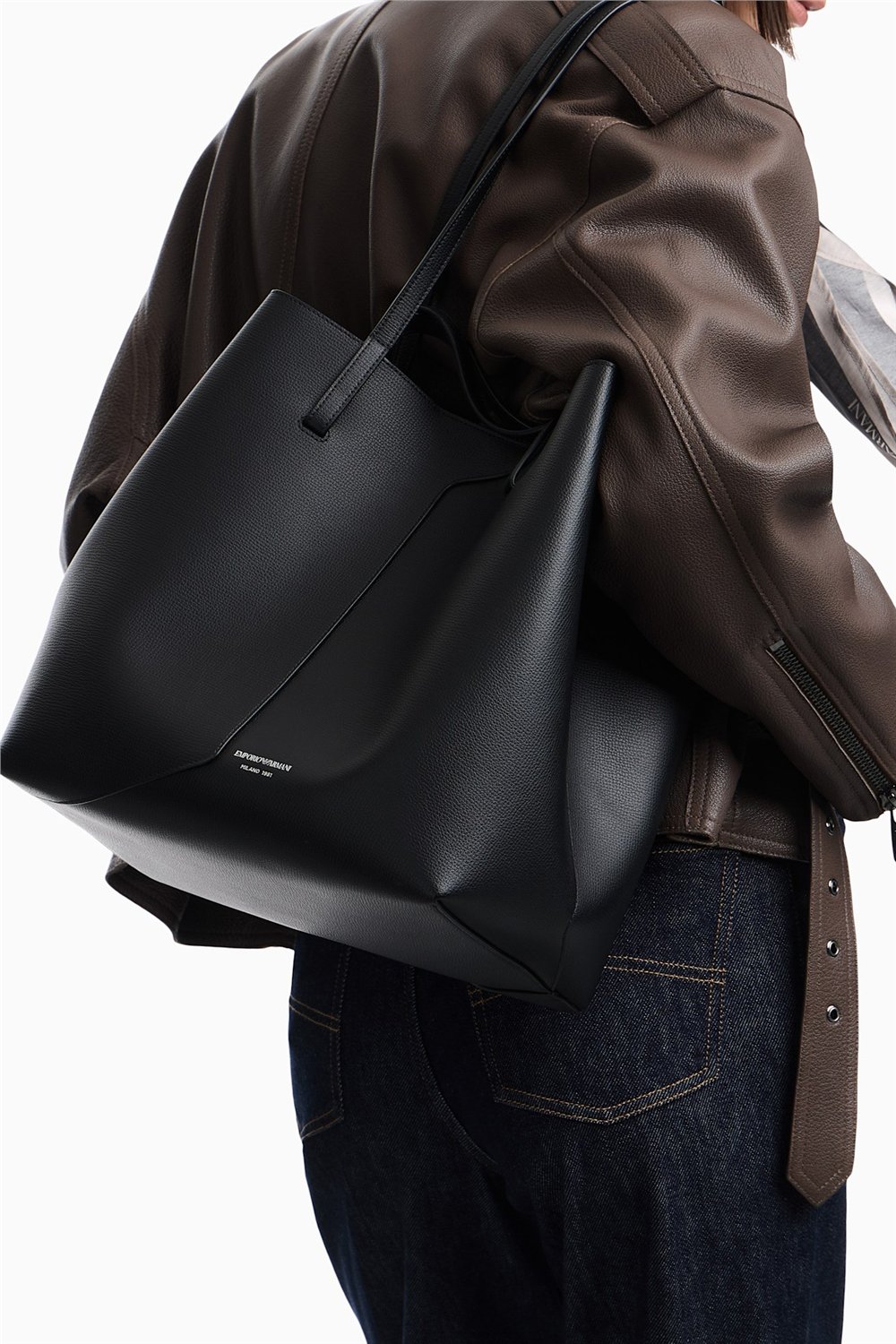 Emporio Armani Kadın Omuz Çantası Siyah