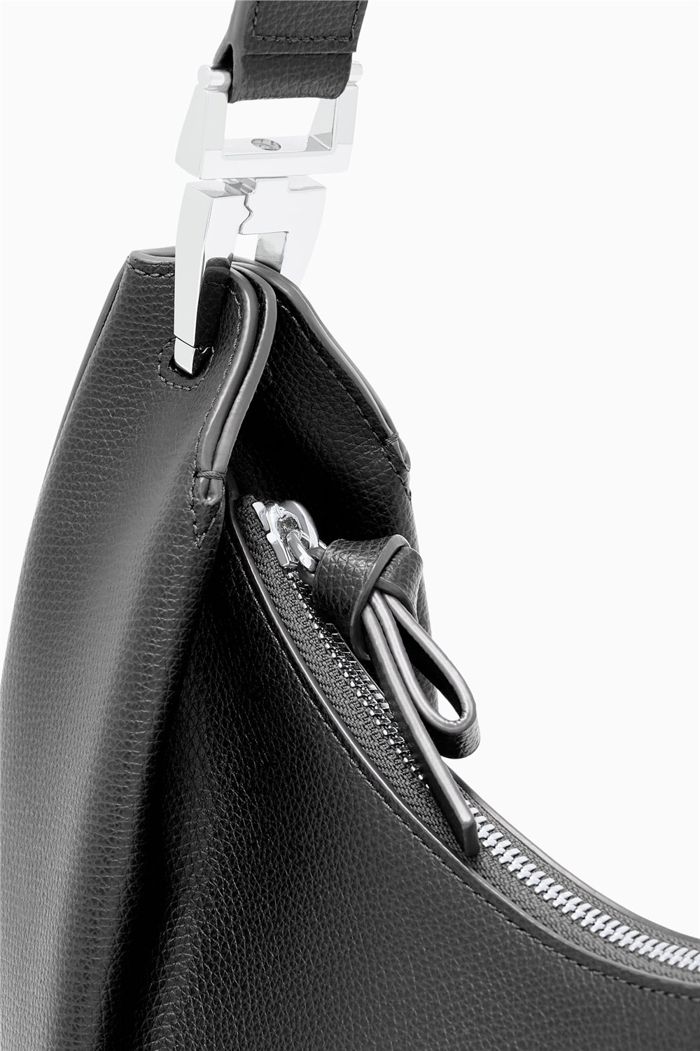 Emporio Armani Kadın Omuz Çantası Siyah