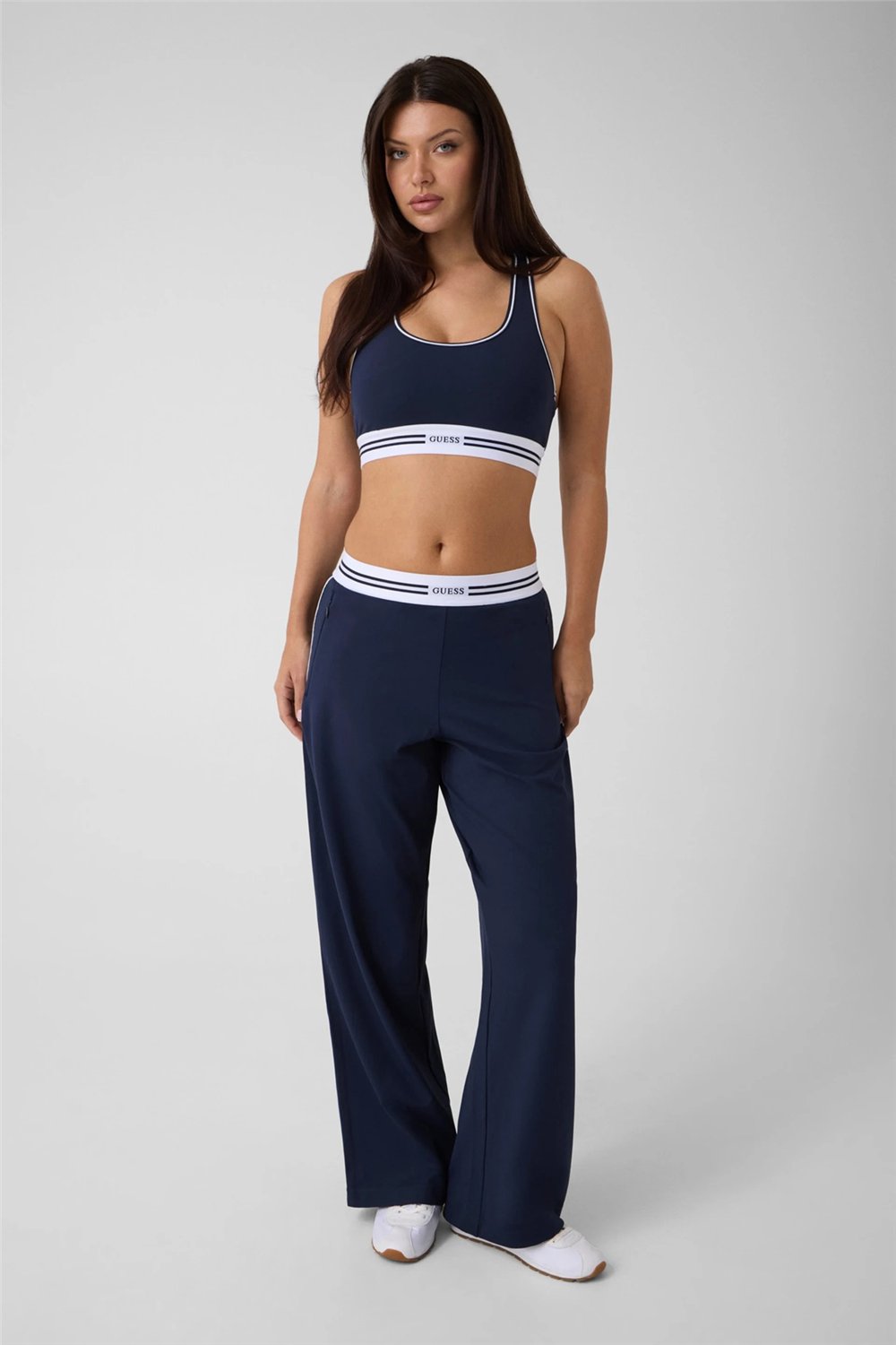 Guess Brunella Kadın Aktif Relaxed Fit Eşofman Altı Lacivert