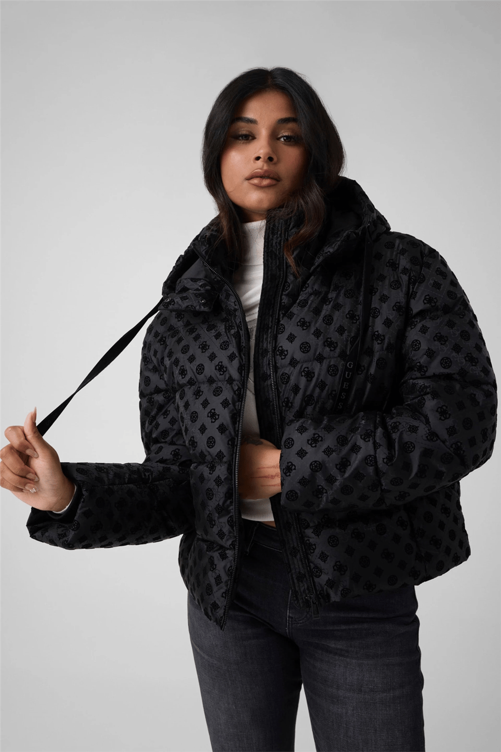 Guess Daisy Kadın Şişme Mont Siyah