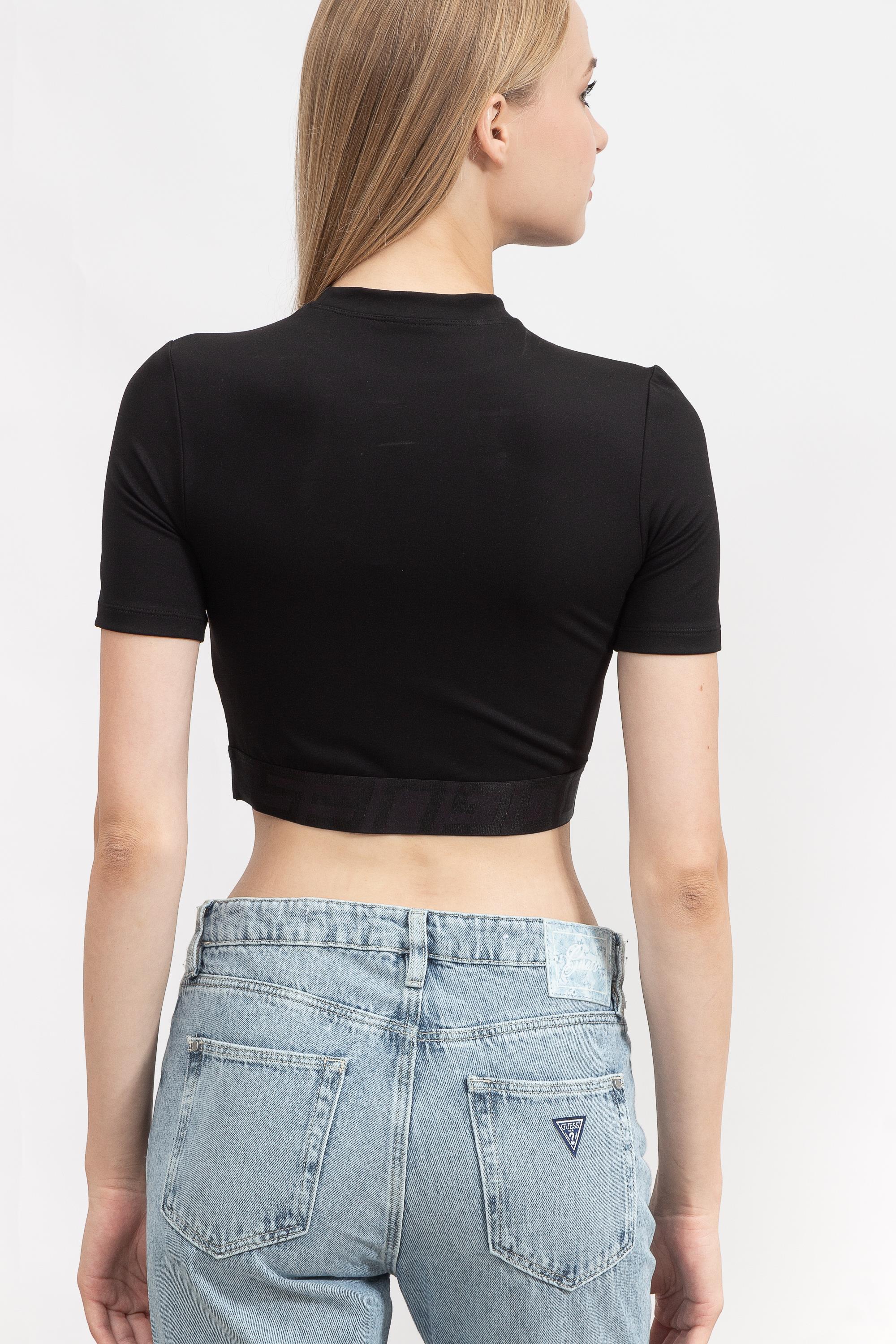 Guess Delicia Crop Active Top Kadın Bisiklet Yaka T-Shirt