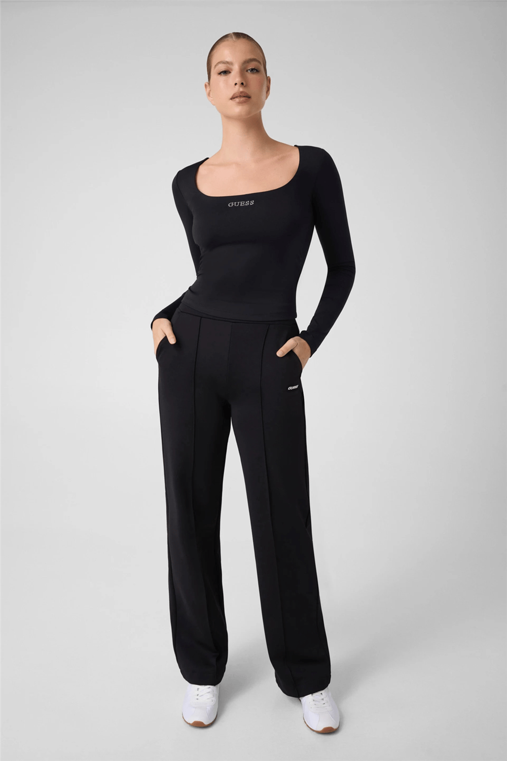 Guess Lotus Kadın Aktif Top Siyah