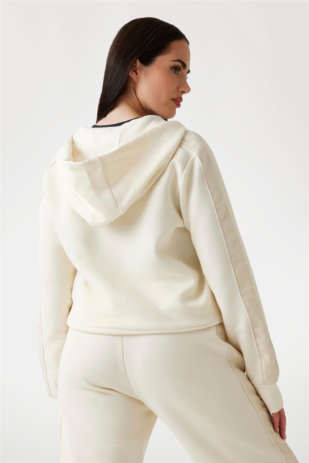 Guess Maryella Kadın Aktif Fermuarlı Sweatshirt