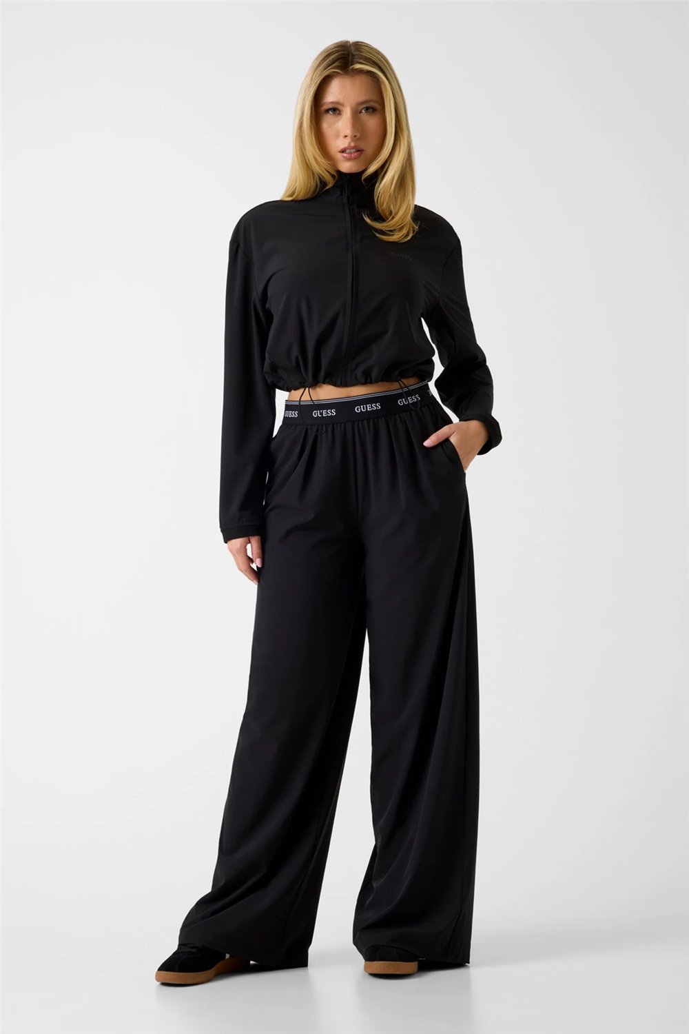 Guess Selene Kadın Aktif Fermuarlı Sweatshirt Siyah