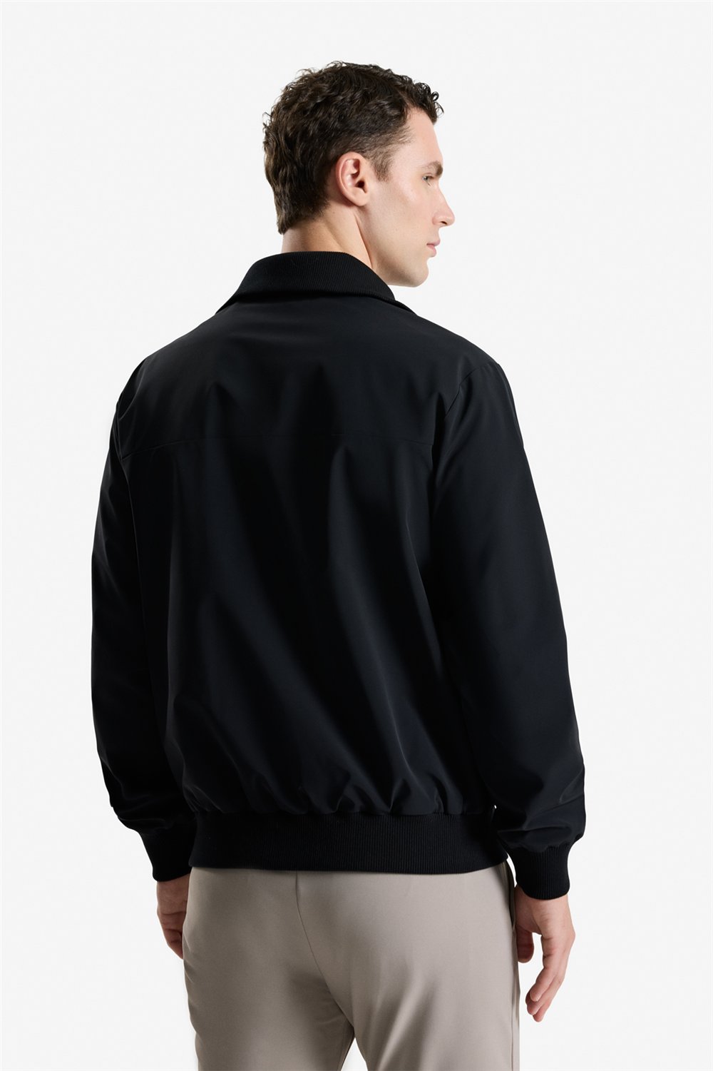 Isaora Light Bomber Erkek Bomber Mont Siyah