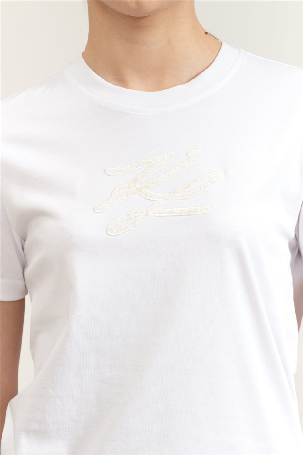 Karl Lagerfeld Boucle Autograph T-Shirt Kadın Bisiklet Yaka T-Shirt Beyaz