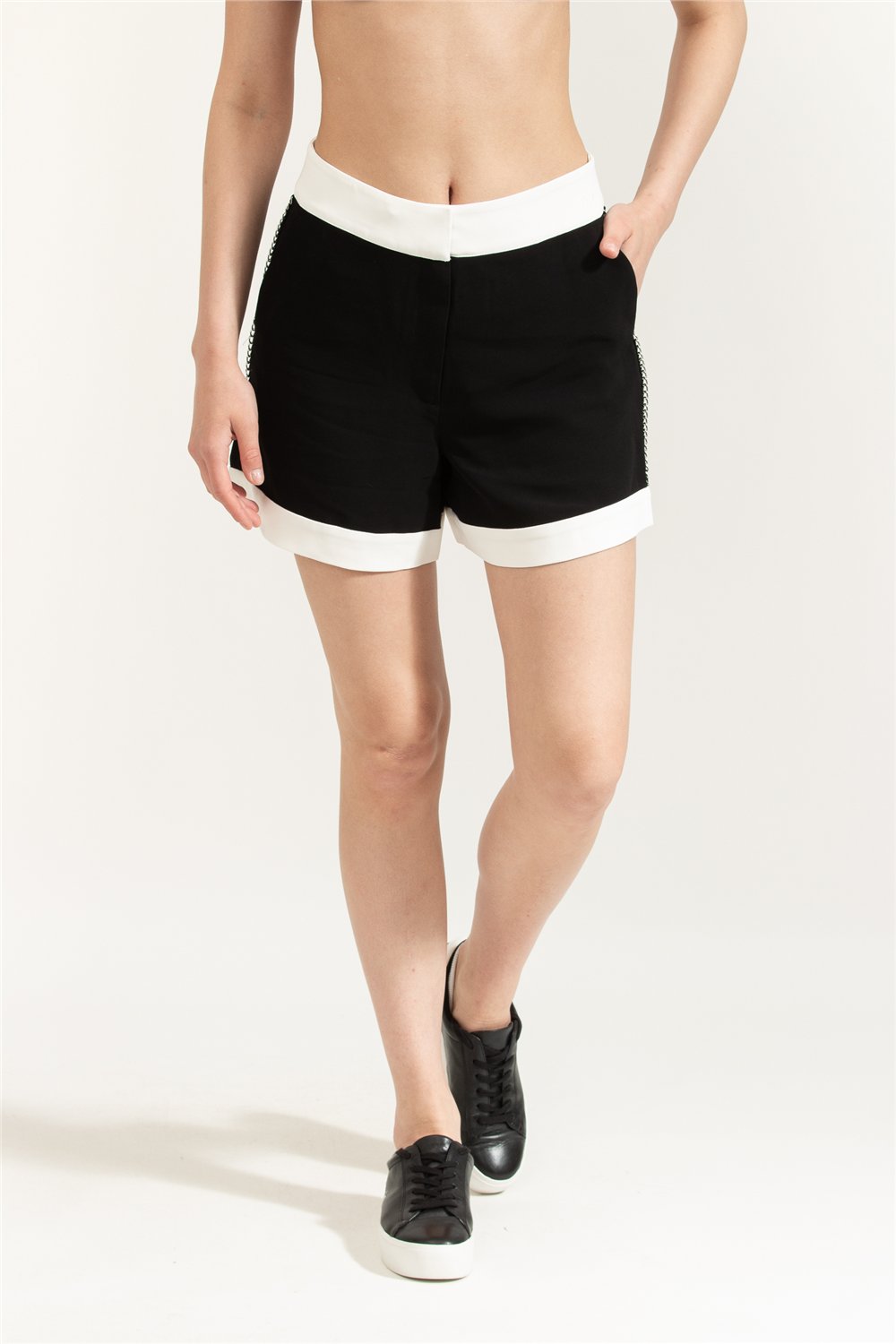 Karl Lagerfeld Chain Detail Shorts Kadın Şort Siyah