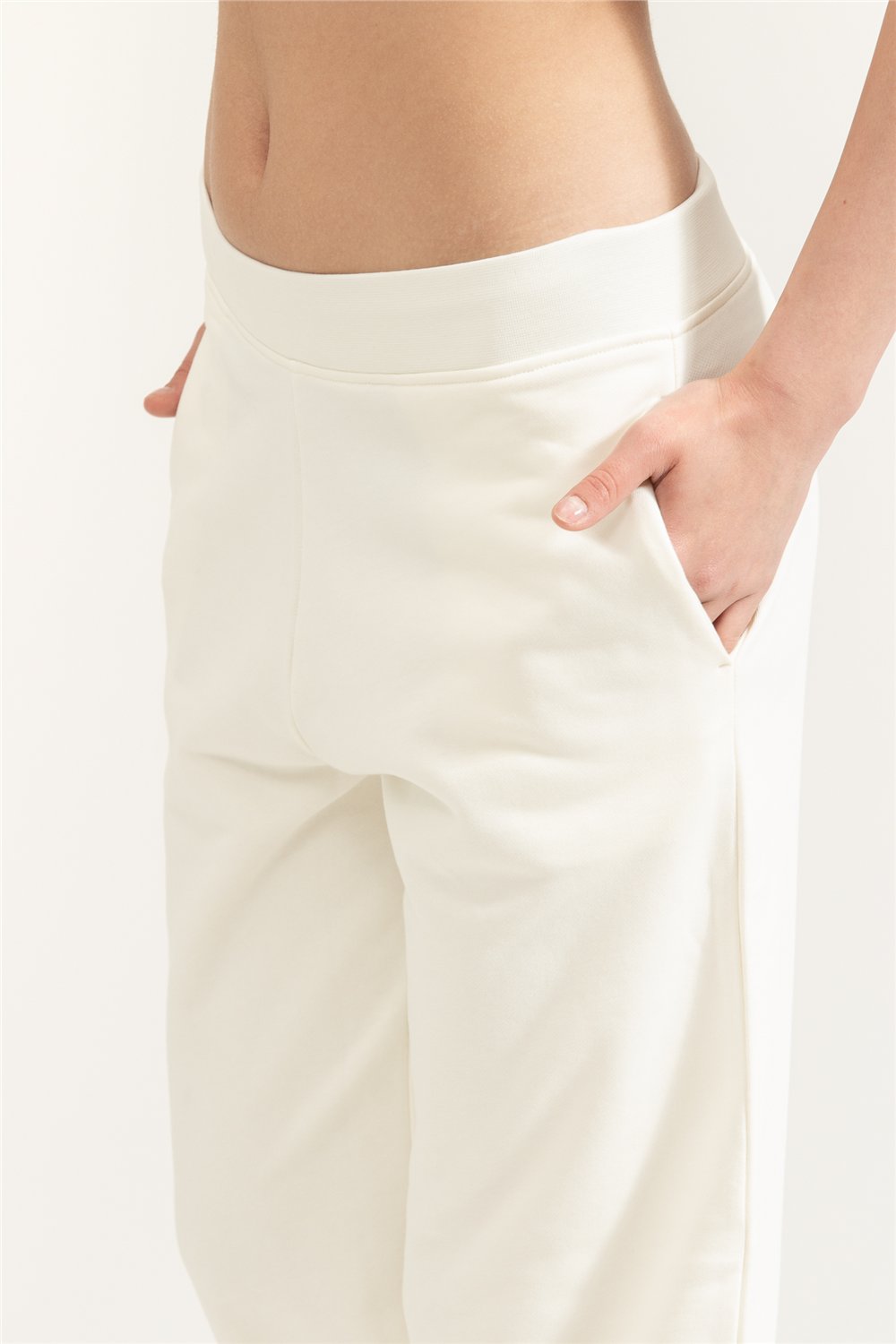 Karl Lagerfeld Embroidery Detail Sweatpants Kadın Eşofman Altı Krem
